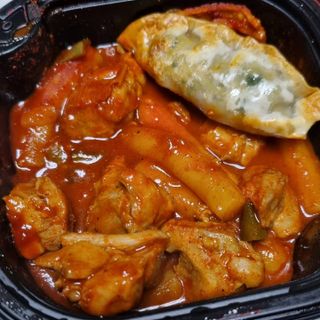 한성기업 무볼레 닭떡볶이+해물떡볶이 2종 세트 — 5점을 준 리뷰어가 2021년 10월 올린 사용 사진