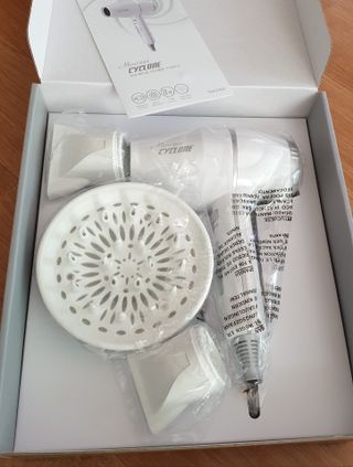 에프에이치아이코리아 마르세이유 사이클론 드라이기 — 5점을 준 리뷰어가 2021년 6월 올린 사용 사진
