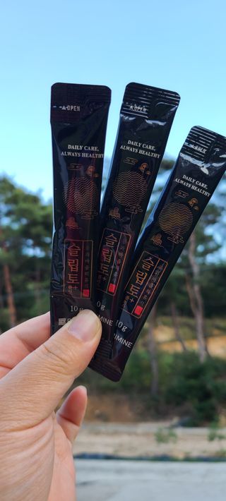 프리마인 자체 기업부설 연구소에서 찾아낸 건강한 수면의 비밀.  슬립토 플러스 30포 — 5점을 준 리뷰어가 2021년 10월 올린 사용 사진