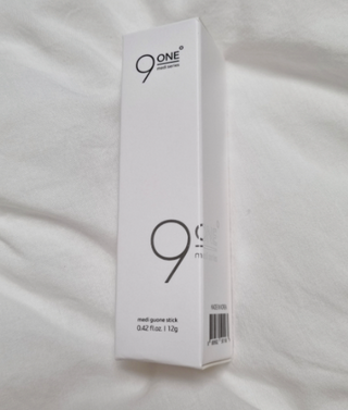 작심연구소 죽어가는 피부를 구원해줄 피부환생 메디 구원 스틱(MEDI 9-ONE STICK) — 5점을 준 리뷰어가 2022년 8월 올린 사용 사진