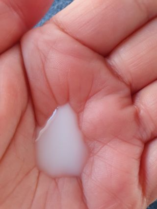 리더스코스메틱 리더스 카밍 바이오틱스 에센스 워터 — 5점을 준 리뷰어가 2021년 3월 올린 사용 사진