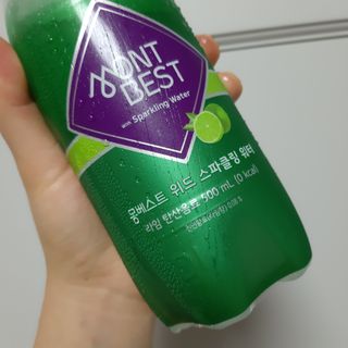 몽베스트 Montbest with Sparkling water Lime20병 — 5점을 준 리뷰어가 2022년 6월 올린 사용 사진