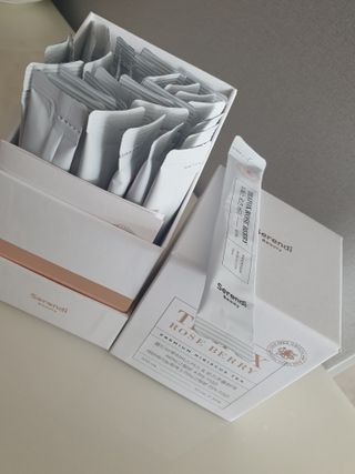 세렌디뷰티_이너뷰티 티톡스 로즈 베리 — 5점을 준 리뷰어가 2021년 5월 올린 사용 사진