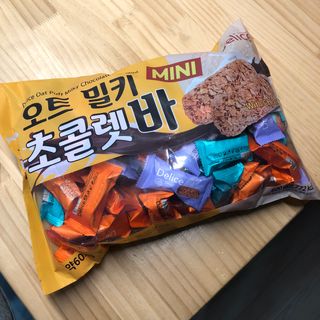 델리스 오트 밀키 초콜릿 바 — 5점을 준 리뷰어가 2022년 3월 올린 사용 사진