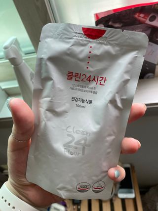 클린24시간 1BOX(5포) + 전용보틀(500ml) — 5점을 준 리뷰어가 2022년 8월 올린 사용 사진