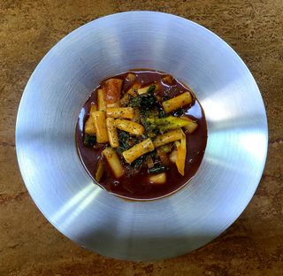유비쿡 컵떡볶이 매운컵떡볶이2개/ 짜장컵떡볶이 2개  총 4개세트 — 5점을 준 리뷰어가 2021년 3월 올린 사용 사진