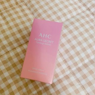 AHC 아우라 시크릿 톤업 벨벳 — 5점을 준 리뷰어가 2021년 5월 올린 사용 사진