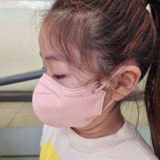 애니가드키즈 새부리형  소형L 5컬러 각 10매입 [크리미베이지, 코튼핑크, 블루레이크, 페일로즈, 민트그린] — 5점을 준 리뷰어가 2022년 2월 올린 사용 사진