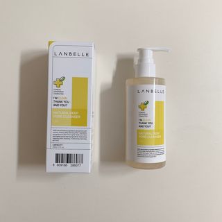 랑벨 내츄럴 딥 포어 클렌저 210ml (저자극 약산성 천연 클렌징 젤) — 5점을 준 리뷰어가 2022년 6월 올린 사용 사진