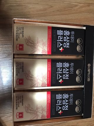 서울약사신협_투데이홍삼정플러스스틱_10g x 30포 — 5점을 준 리뷰어가 2021년 2월 올린 사용 사진