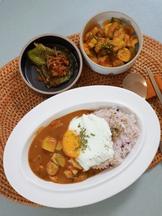 불타 지옥불카레 불지옥맛 180g x 3봉 — 3점을 준 리뷰어가 2021년 6월 올린 사용 사진