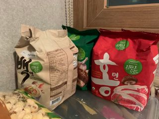 [풀무원] 자연은맛있다 정면, 백면, 홍면  세트 — 5점을 준 리뷰어가 2021년 4월 올린 사용 사진