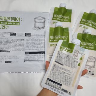 클린24시간  클린한끼 쉐이크 1세트 (5개) — 5점을 준 리뷰어가 2022년 12월 올린 사용 사진