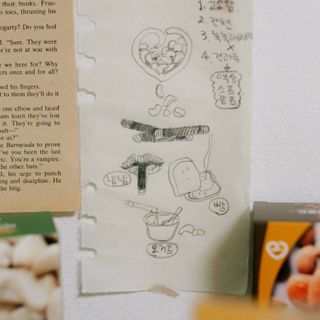 짜먹는 이지견과 짜먹는 이지아몬드, 짜먹는 이지허니피넛, 짜먹는 이지캐슈넛 각 10g X  10포 — 4점을 준 리뷰어가 2021년 4월 올린 사용 사진