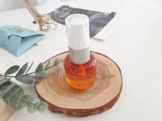 유니베르소 로즈힙 오일 15ml — 5점을 준 리뷰어가 2021년 7월 올린 사용 사진