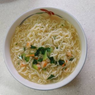 [풀무원] 자연은맛있다 정면, 백면, 홍면  세트 — 5점을 준 리뷰어가 2021년 4월 올린 사용 사진