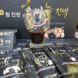 서울약사신협 약사신협_흑마늘진액_70mlx30포 — 5점을 준 리뷰어가 2021년 4월 올린 사용 사진
