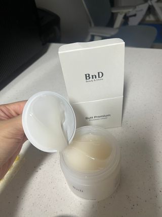 비엔디 프리용[한/영]BnD 바디 주름개선 엉덩이크림 — 5점을 준 리뷰어가 2024년 11월 올린 사용 사진