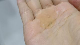 라라로즈데이 시즌2 천연 아로마오일 Y존 케어 속옷향수 이너퍼퓸 5ml  여성의 자존감을 UP시키자 — 5점을 준 리뷰어가 2021년 9월 올린 사용 사진