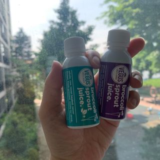 [베거스코리아] 스위트 브로콜리새싹주스 7병 — 4점을 준 리뷰어가 2021년 5월 올린 사용 사진