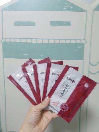 힘내라김홍삼 홍삼활력진 50ml x 5포 — 4점을 준 리뷰어가 2021년 5월 올린 사용 사진