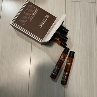 플로랜드 프리미엄 케라틴 체인지 헤어앰플 — 5점을 준 리뷰어가 2021년 12월 올린 사용 사진