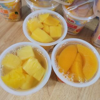돌 MF[Dole] 파인애플컵/망고컵/복숭아컵 198g 6입X1박스 (맛 1가지 랜덤 발송) — 5점을 준 리뷰어가 2023년 6월 올린 사용 사진