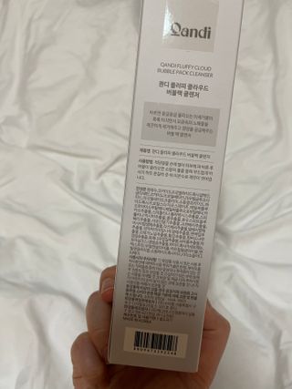 헤어플러스 콴디 플러피 클라우드 버블 팩 클렌저 — 4.5점을 준 리뷰어가 2021년 6월 올린 사용 사진