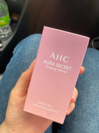AHC 아우라 시크릿 톤업 벨벳 — 4.5점을 준 리뷰어가 2021년 4월 올린 사용 사진