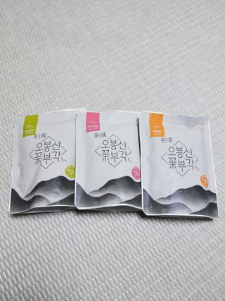 오봉산꽃부각 [만나식품] 오봉산 꽃부각 3가지 맛(오리지널, 새우맛, 매운고추맛) — 5점을 준 리뷰어가 2023년 1월 올린 사용 사진
