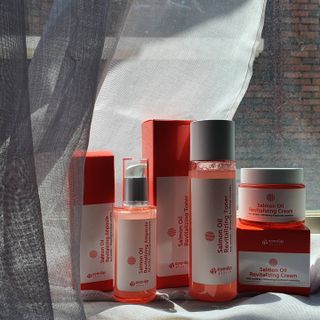 아이앤립 / EYENLIP 아이앤립 연어오일 리바이탈라이징 토너+앰플+크림 3종 세트 — 5점을 준 리뷰어가 2021년 8월 올린 사용 사진