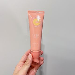 제주인디 카멜리아 블러썸 선크림 — 3.5점을 준 리뷰어가 2023년 9월 올린 사용 사진