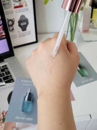 나우 [리브엠] 123억개 엑소좀으로 채운 눈부신 광채, 엑소코어 화이트닝 텐션 앰플 — 5점을 준 리뷰어가 2023년 11월 올린 사용 사진