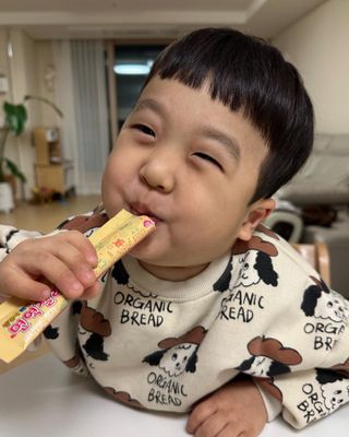 다나음 셀렌에 빠진 아연면역젤리 열대과일맛+사과맛 — 5점을 준 리뷰어가 2023년 1월 올린 사용 사진