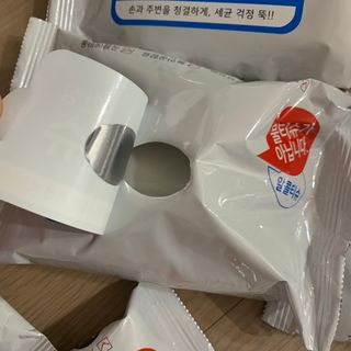 [엠메이데이] 안심 알티슈 20매 x 7 — 4점을 준 리뷰어가 2022년 1월 올린 사용 사진