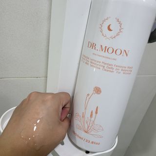 프리[닥터문] 유산균 락토케어 질경초 여성청결제 1000ml (젤타입) — 5점을 준 리뷰어가 2022년 6월 올린 사용 사진