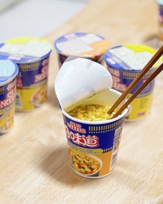 NISSIN 닛신 컵누들  4종 - 씨푸드오리지날, 씨푸드 스파이시, 씨푸드 커리, 씨푸드 XO소스 — 3점을 준 리뷰어가 2021년 10월 올린 사용 사진