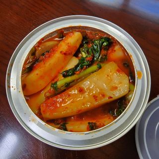 셰프애찬 알타리김치 총각김치 1kg — 3점을 준 리뷰어가 2022년 10월 올린 사용 사진