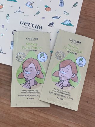 세뚜아(Cettua) 세뚜아 스티키 포어 패치 Cettua Sticky Pore Patch — 5점을 준 리뷰어가 2023년 9월 올린 사용 사진