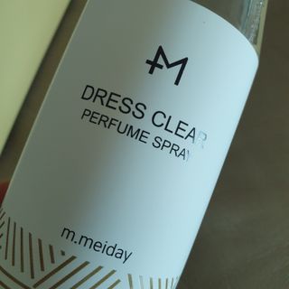 [엠메이데이] 드레스클리어 퍼퓸 스프레이 300ml 프리지아 가든향+프리지아 파출리향 — 5점을 준 리뷰어가 2022년 1월 올린 사용 사진