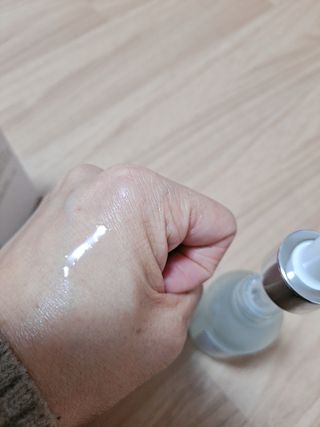 오투에니원 갈락토미세스 리바이탈라이징 프리미엄 화이트닝 에센스 50ml — 4점을 준 리뷰어가 2022년 12월 올린 사용 사진