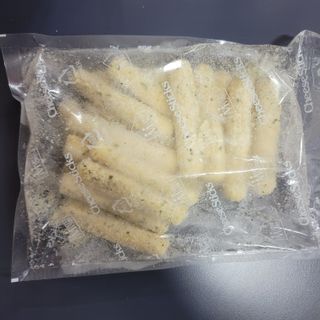 디케이식품(주) 고르곤졸라&모짜렐라 치즈스틱 400g — 5점을 준 리뷰어가 2023년 3월 올린 사용 사진