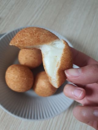가치식탁 리얼쫀득치즈볼 — 5점을 준 리뷰어가 2021년 2월 올린 사용 사진
