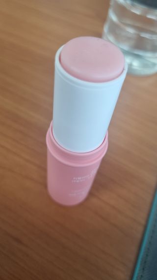 스킨큐어 산다화 카멜리아 안티 링클 멀티밤 — 5점을 준 리뷰어가 2022년 10월 올린 사용 사진