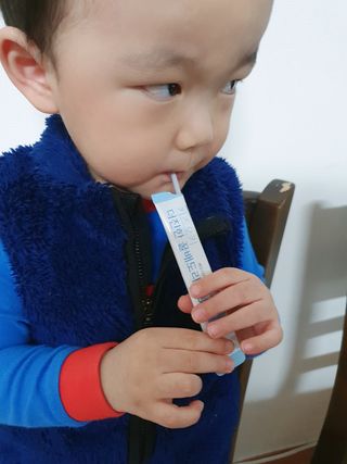 [이뮤니티플러스]우리아이 면역오키, 건강오키 _ 키즈오키 더진한꿀배도라지청 10포 1box — 5점을 준 리뷰어가 2022년 1월 올린 사용 사진