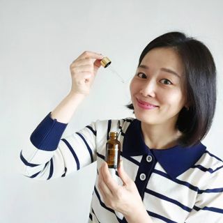 스킨큐어 산다화 비타민c 화이트닝 에센스 30ml — 5점을 준 리뷰어가 2023년 9월 올린 사용 사진