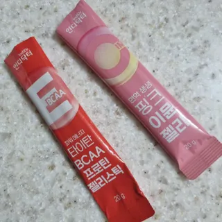 인디닥터 면역 생생 핑크 이뮨 젤리 + 타이탄 BCAA 프로틴 젤리스틱 — 5점을 준 리뷰어가 2022년 3월 올린 사용 사진