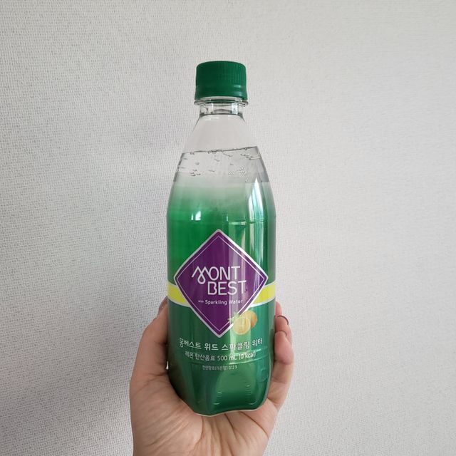Montbest with Sparkling water Lemon OR Lime 20병(랜덤) 리뷰 사진