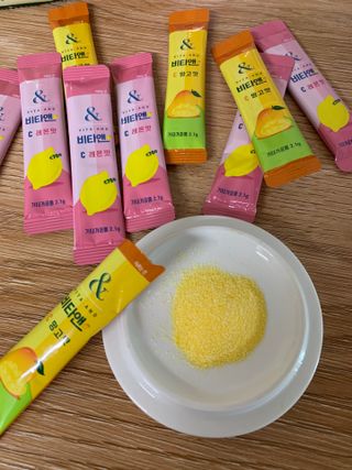 비타앤C 레몬맛, 망고맛 — 5점을 준 리뷰어가 2021년 4월 올린 사용 사진