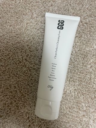 지지지 클린 퍼펙트 클렌징폼 120g — 4점을 준 리뷰어가 2022년 2월 올린 사용 사진